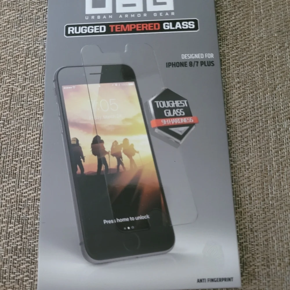 UAG rugged tempered glass, new